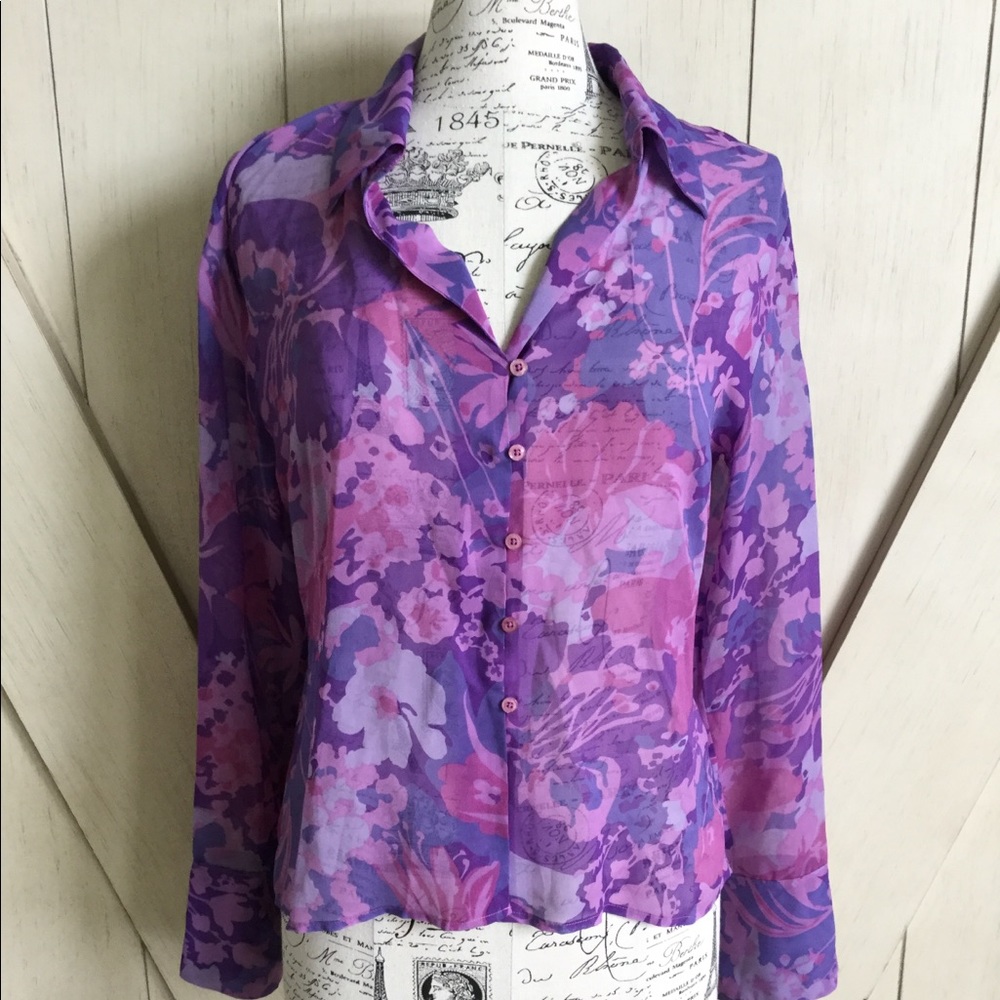 💜 EXPRESS World Brand Silk Shirt 💜